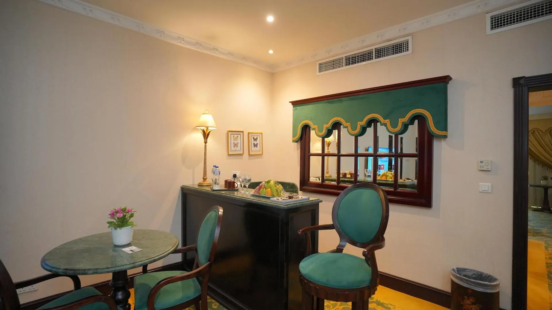 Habitat Hotel All Suites - Jeddah 3*,