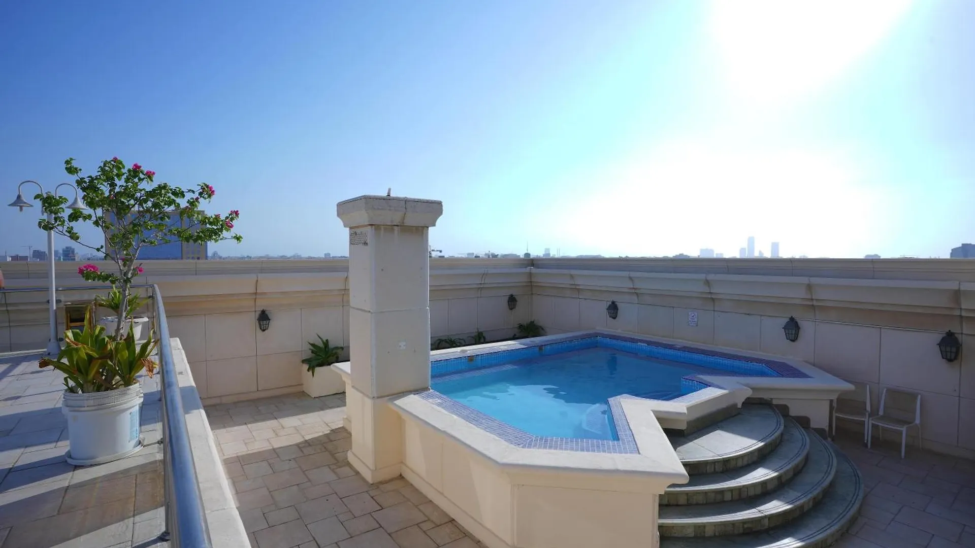 Habitat Hotel All Suites - Jeddah 3*,