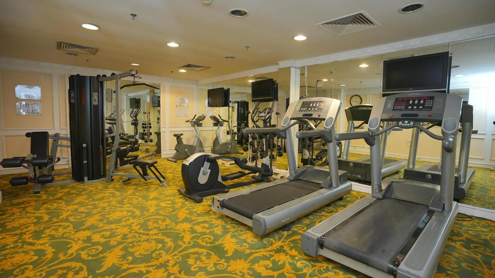 Habitat Hotel All Suites - Jeddah 3*,