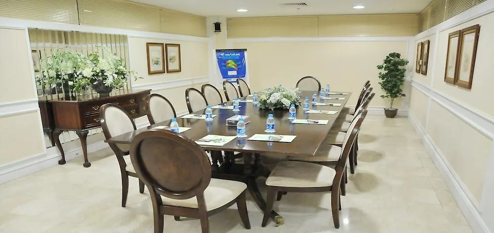 Habitat Hotel All Suites - Jeddah